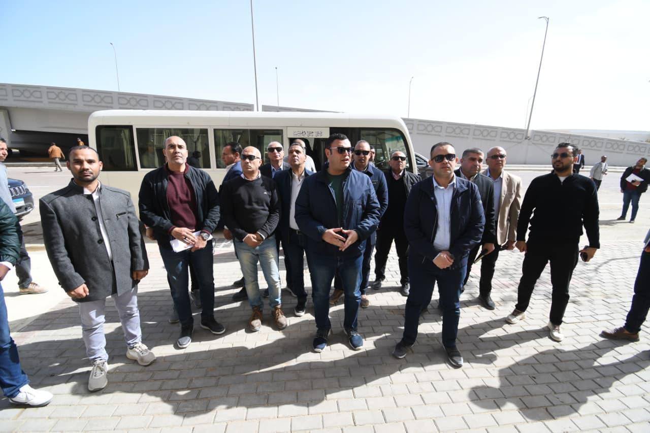 وزير الإسكان