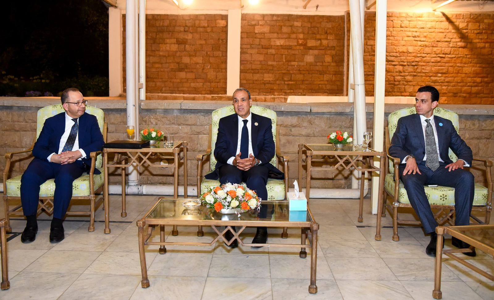 وزير الخارجية