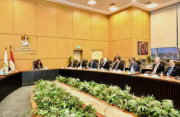 وزيرة الإسكان