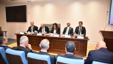 وزير الطيران المدني