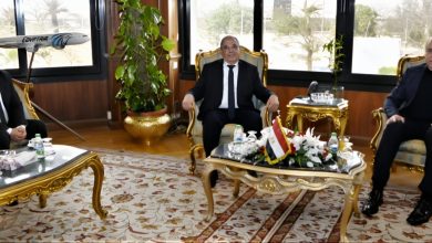 وزير الطيران المدني