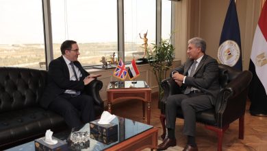 وزير السياحة