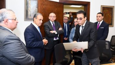 وزير الخارجية