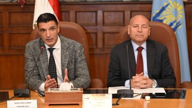 وزير الصناعة