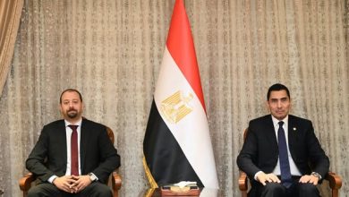 وزير الشباب والرياضة