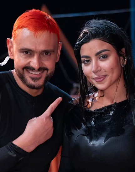 كارولين عزمي