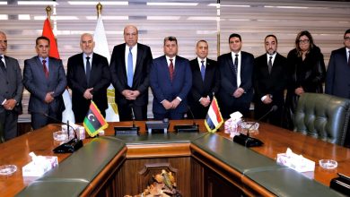 وزير الطيران