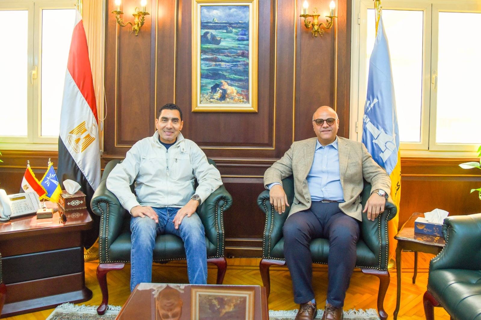 وزير الشباب والرياضة